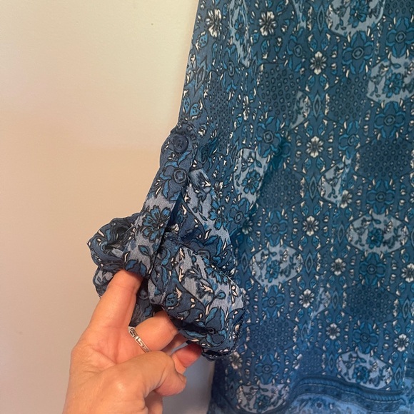 NWOT Kut From The Kloth Women’s Ultra Sheer Button Down Blouse Sz XL - Picture 5 of 8